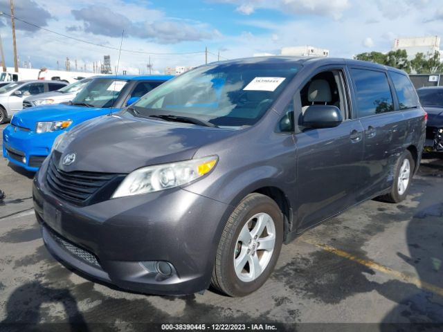 Photo 1 VIN: 5TDZK3DC8DS282026 - TOYOTA SIENNA 