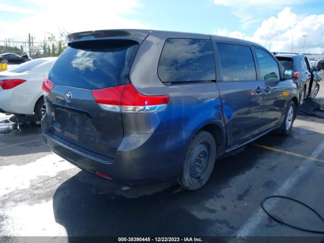 Photo 3 VIN: 5TDZK3DC8DS282026 - TOYOTA SIENNA 