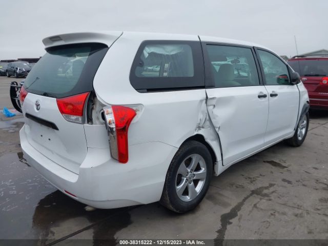 Photo 3 VIN: 5TDZK3DC8DS342497 - TOYOTA SIENNA 