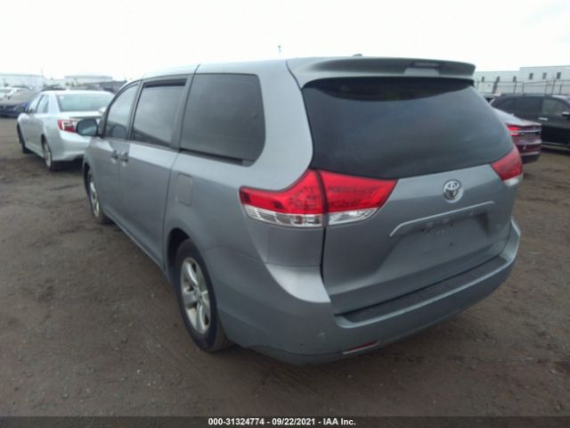 Photo 2 VIN: 5TDZK3DC8ES429382 - TOYOTA SIENNA 