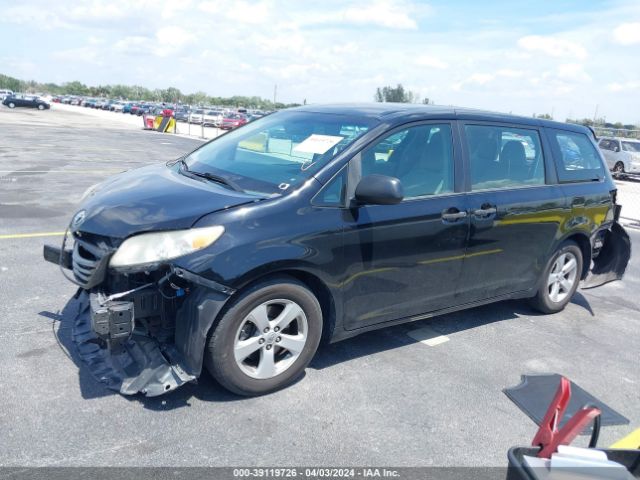 Photo 1 VIN: 5TDZK3DC8FS566324 - TOYOTA SIENNA 