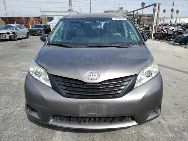 Photo 4 VIN: 5TDZK3DC8GS755573 - TOYOTA SIENNA 