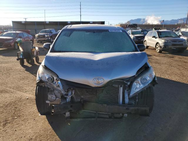 Photo 4 VIN: 5TDZK3DC9BS052301 - TOYOTA SIENNA 