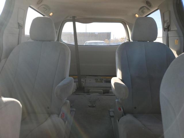 Photo 9 VIN: 5TDZK3DC9BS052301 - TOYOTA SIENNA 