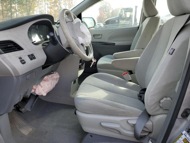 Photo 6 VIN: 5TDZK3DC9BS088148 - TOYOTA SIENNA 