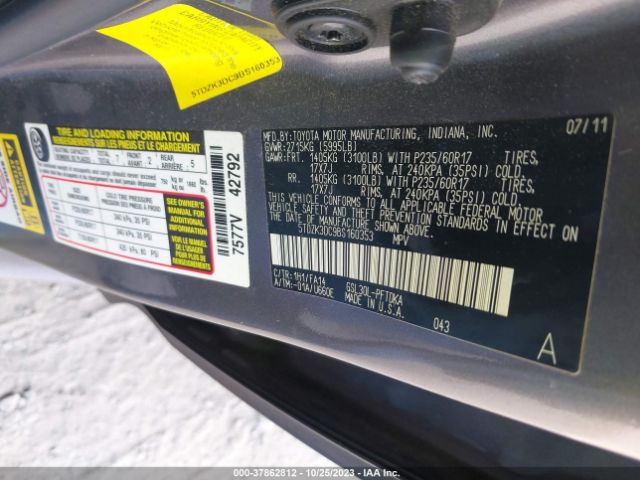 Photo 8 VIN: 5TDZK3DC9BS160353 - TOYOTA SIENNA 