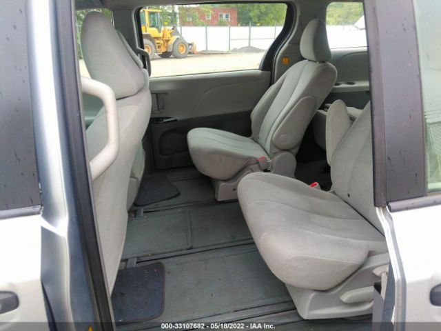 Photo 7 VIN: 5TDZK3DC9CS236672 - TOYOTA SIENNA 