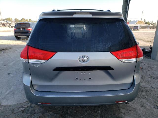 Photo 5 VIN: 5TDZK3DC9CS237398 - TOYOTA SIENNA 