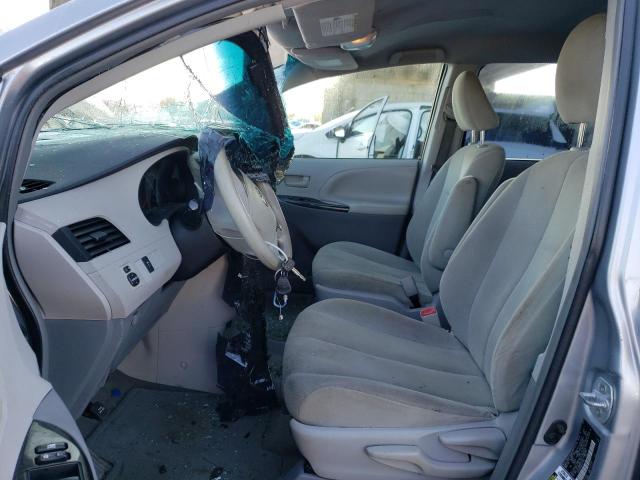 Photo 6 VIN: 5TDZK3DC9CS237398 - TOYOTA SIENNA 