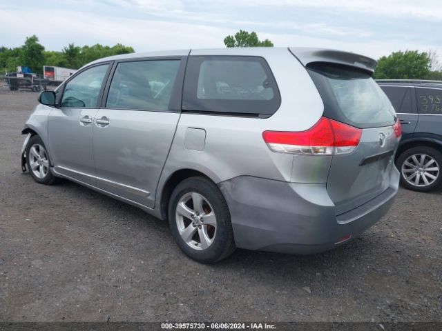 Photo 2 VIN: 5TDZK3DC9ES407231 - TOYOTA SIENNA 