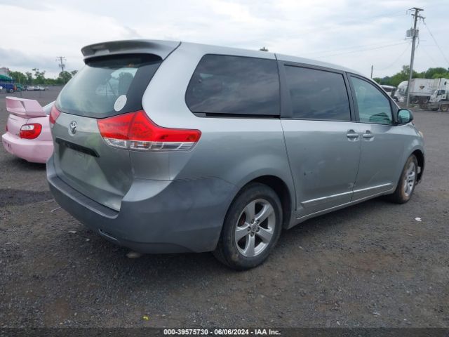 Photo 3 VIN: 5TDZK3DC9ES407231 - TOYOTA SIENNA 