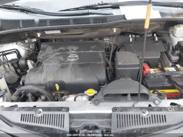 Photo 9 VIN: 5TDZK3DC9ES407231 - TOYOTA SIENNA 