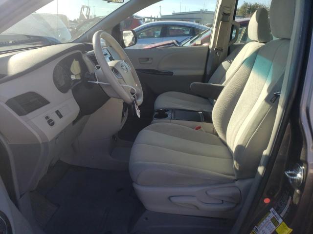 Photo 6 VIN: 5TDZK3DC9ES428676 - TOYOTA SIENNA 