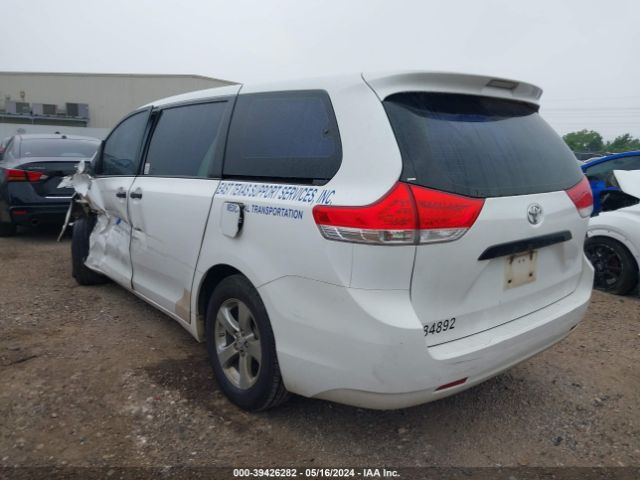 Photo 2 VIN: 5TDZK3DC9ES484892 - TOYOTA SIENNA 