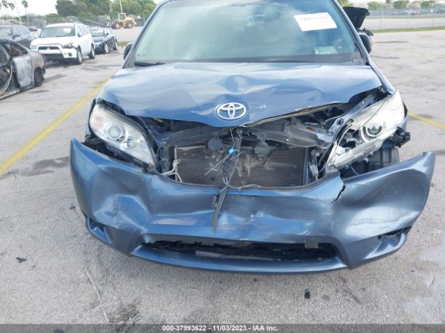 Photo 5 VIN: 5TDZK3DC9FS554294 - TOYOTA SIENNA 