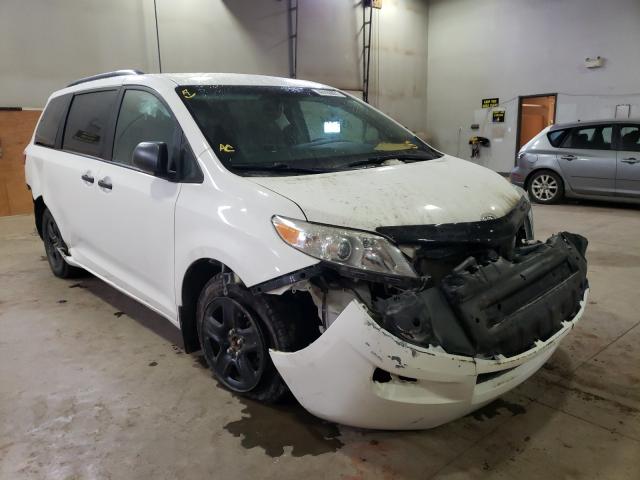 Photo 0 VIN: 5TDZK3DC9FS612727 - TOYOTA SIENNA 