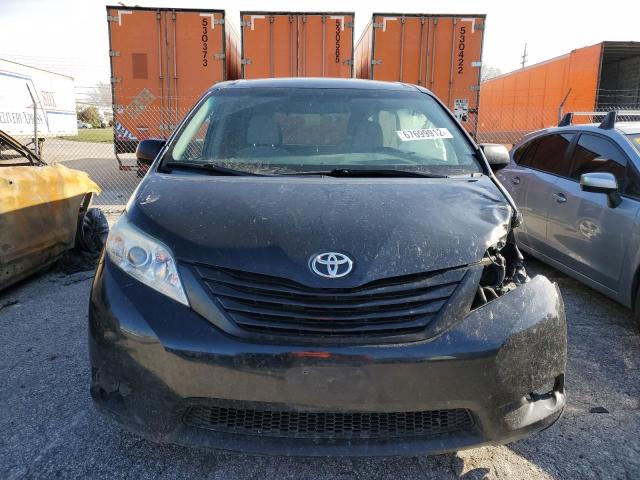 Photo 4 VIN: 5TDZK3DC9GS713719 - TOYOTA SIENNA 