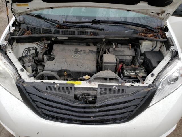 Photo 11 VIN: 5TDZK3DCXBS018979 - TOYOTA SIENNA 