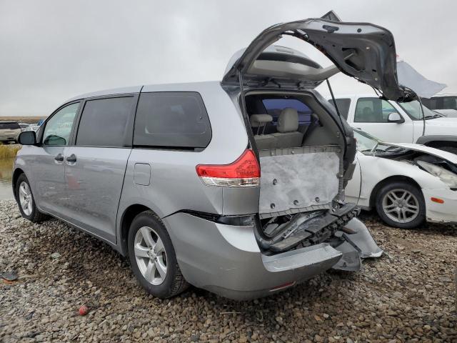 Photo 2 VIN: 5TDZK3DCXBS158403 - TOYOTA SIENNA 