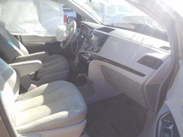 Photo 4 VIN: 5TDZK3DCXDS298020 - TOYOTA SIENNA 