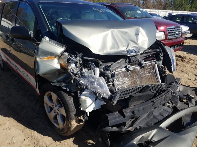 Photo 8 VIN: 5TDZK3DCXDS298020 - TOYOTA SIENNA 