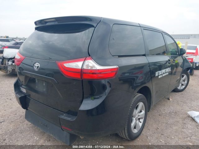 Photo 3 VIN: 5TDZK3DCXFS570293 - TOYOTA SIENNA 