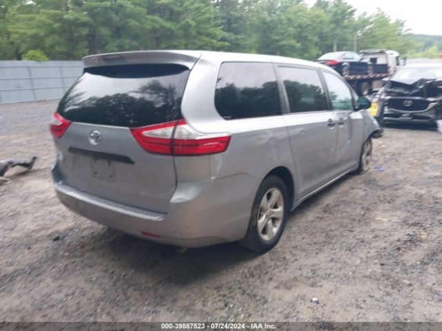 Photo 3 VIN: 5TDZK3DCXGS706990 - TOYOTA SIENNA 