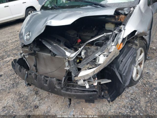 Photo 5 VIN: 5TDZK3DCXGS706990 - TOYOTA SIENNA 