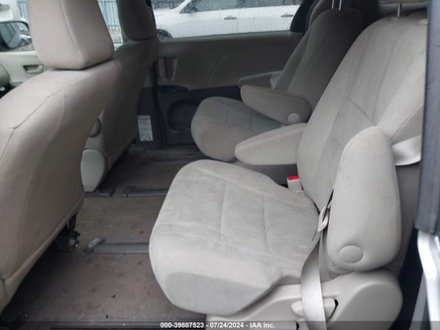 Photo 7 VIN: 5TDZK3DCXGS706990 - TOYOTA SIENNA 