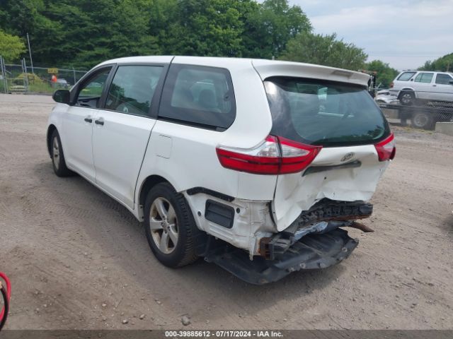 Photo 2 VIN: 5TDZK3DCXGS737057 - TOYOTA SIENNA 