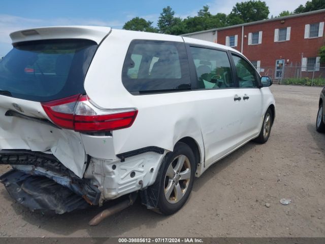 Photo 3 VIN: 5TDZK3DCXGS737057 - TOYOTA SIENNA 