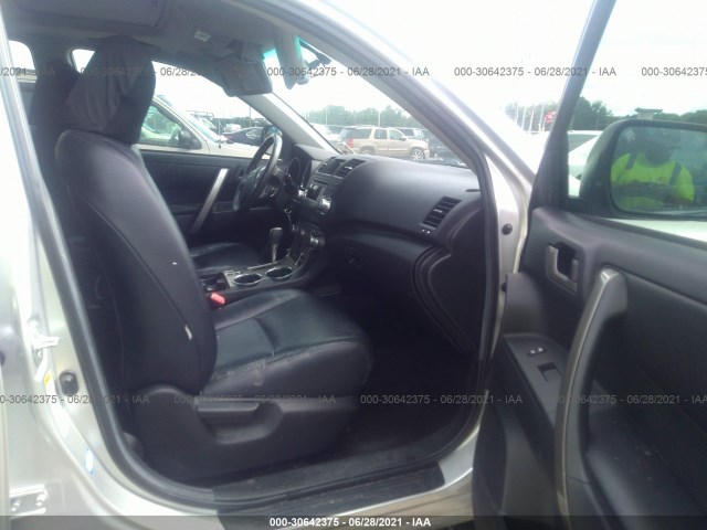 Photo 4 VIN: 5TDZK3EH0CS062176 - TOYOTA HIGHLANDER 