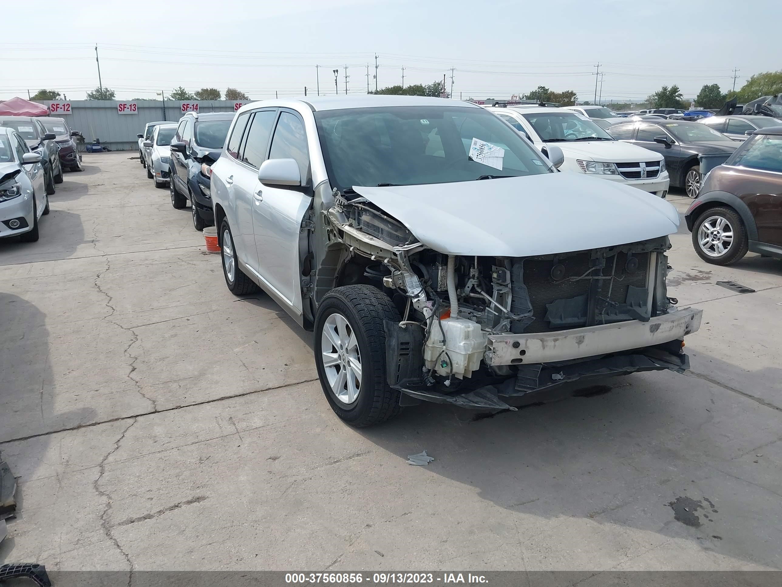 Photo 0 VIN: 5TDZK3EH0DS106047 - TOYOTA HIGHLANDER 