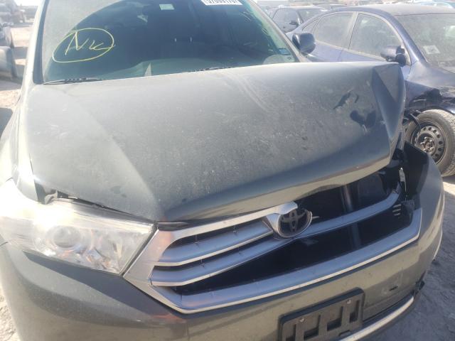 Photo 8 VIN: 5TDZK3EH0DS135094 - TOYOTA HIGHLANDER 