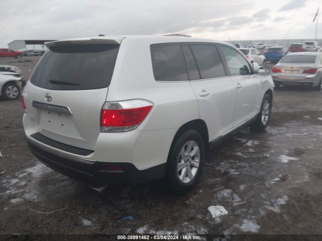 Photo 3 VIN: 5TDZK3EH2BS045135 - TOYOTA HIGHLANDER 