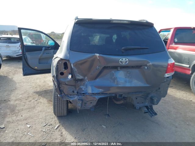 Photo 5 VIN: 5TDZK3EH2CS078525 - TOYOTA HIGHLANDER 