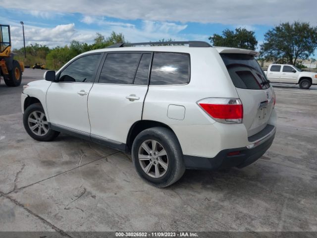 Photo 2 VIN: 5TDZK3EH2DS101738 - TOYOTA HIGHLANDER 