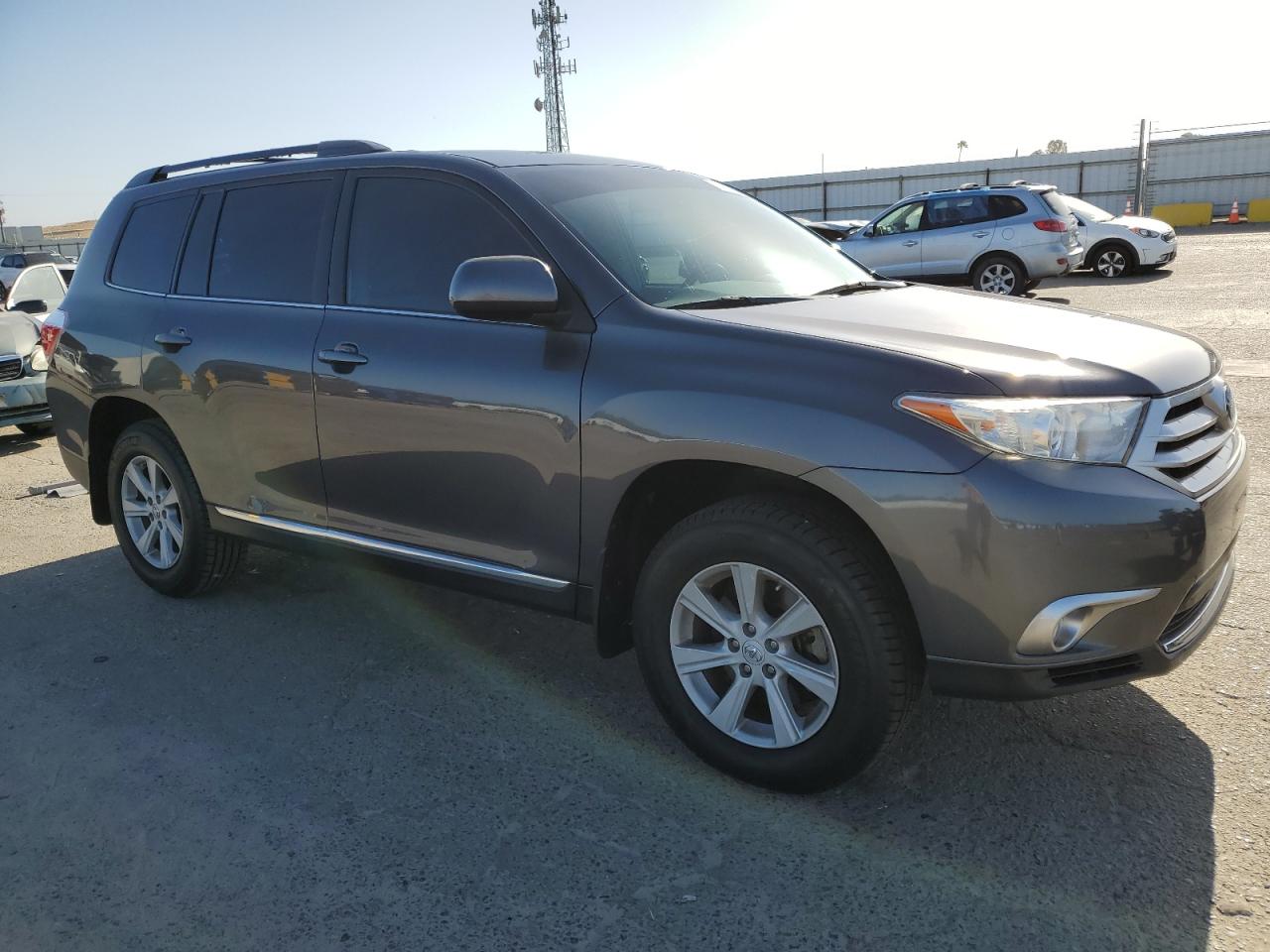 Photo 3 VIN: 5TDZK3EH2DS104770 - TOYOTA HIGHLANDER 