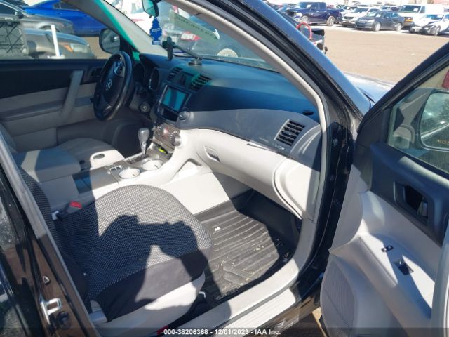 Photo 4 VIN: 5TDZK3EH2DS125425 - TOYOTA HIGHLANDER 