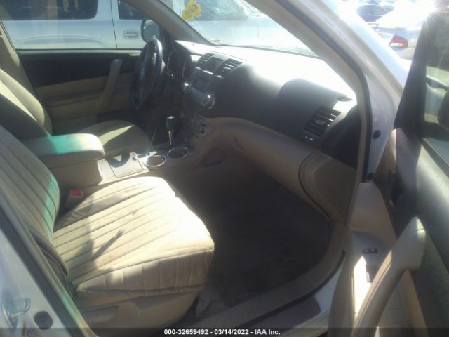 Photo 4 VIN: 5TDZK3EH3AS016175 - TOYOTA HIGHLANDER 