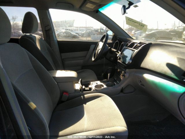 Photo 4 VIN: 5TDZK3EH4AS003063 - TOYOTA HIGHLANDER 