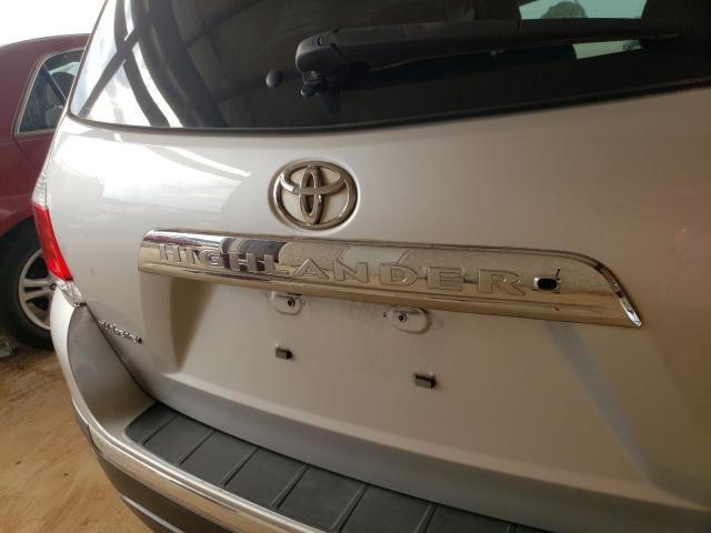 Photo 8 VIN: 5TDZK3EH4CS079918 - TOYOTA HIGHLANDER 