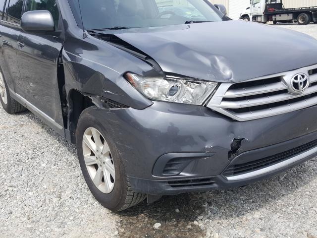 Photo 8 VIN: 5TDZK3EH4CS089347 - TOYOTA HIGHLANDER 