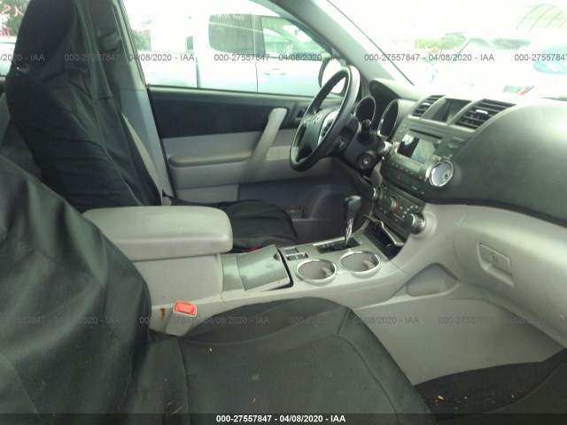 Photo 4 VIN: 5TDZK3EH5BS047901 - TOYOTA HIGHLANDER 