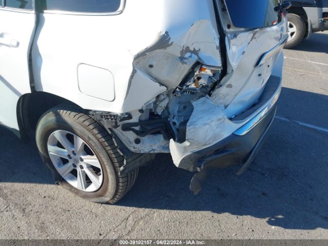 Photo 5 VIN: 5TDZK3EH5CS064439 - TOYOTA HIGHLANDER 