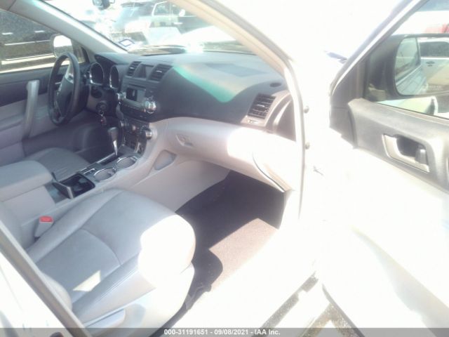 Photo 4 VIN: 5TDZK3EH5CS080897 - TOYOTA HIGHLANDER 