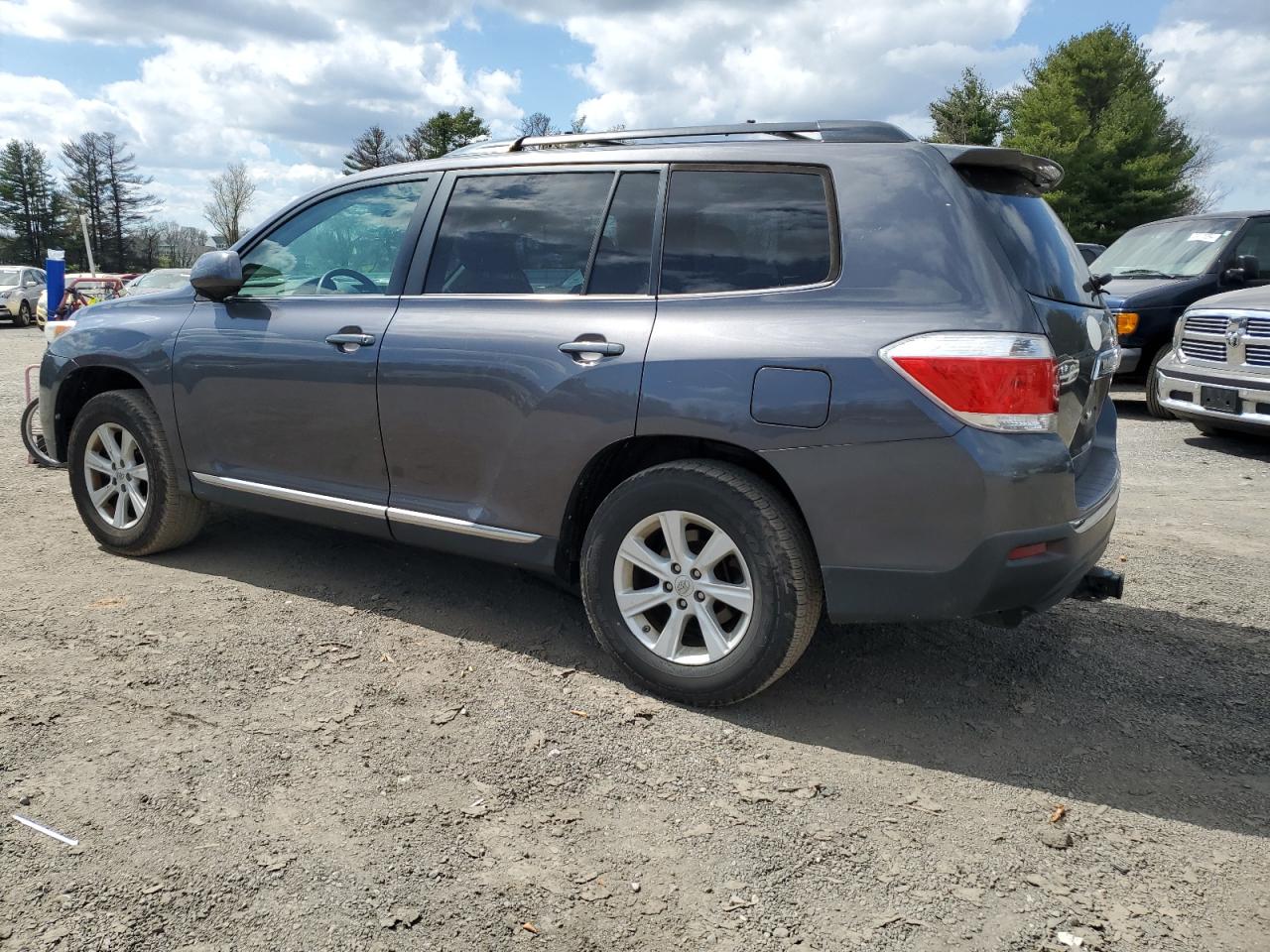 Photo 1 VIN: 5TDZK3EH5DS097619 - TOYOTA HIGHLANDER 