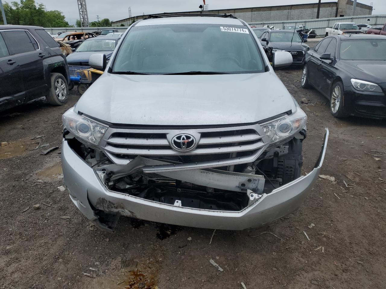 Photo 4 VIN: 5TDZK3EH5DS127881 - TOYOTA HIGHLANDER 