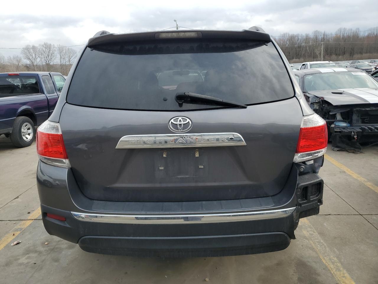 Photo 5 VIN: 5TDZK3EH6BS025390 - TOYOTA HIGHLANDER 