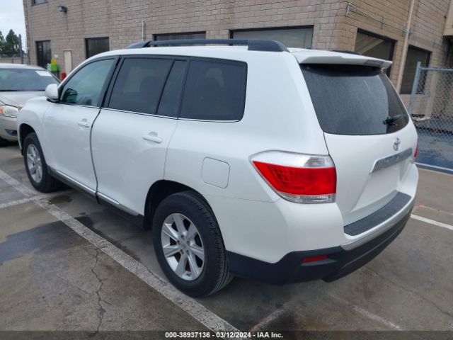 Photo 2 VIN: 5TDZK3EH6BS027110 - TOYOTA HIGHLANDER 